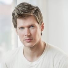 Lucas Steele Will Join The Cast Of EMOJILAND The Musical