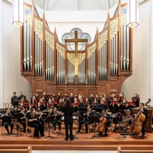 Holiday Favorites Take To The Stage At The Dennis C. Moss Cultural Arts Center