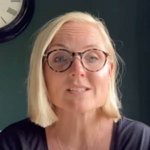 VIDEO: West End Fan Choir Performs Tribute to the Theatre Featuring Kerry Ellis and Lucie Jones - Broadway Theater Video