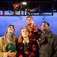 BWW Review: THE GIRL WHO FELL, Trafalgar Studios