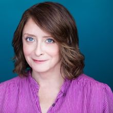 Rachel Dratch to Host Comedy Panel at New York Comedy Festival