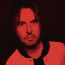 Coyle Girelli Releases Acoustic Take of 'Modern Noir'