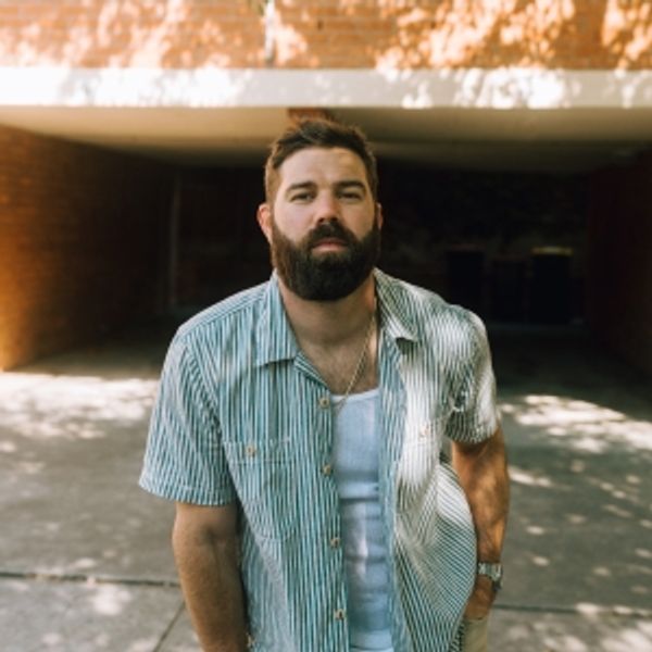 Jordan Davis to Embark on 2025 'Ain’t Enough Road Tour' Photo