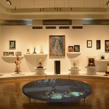 Los Públicos Aprenderán A Crear Cajas Surrealistas Con Base En El Proceso Artístic