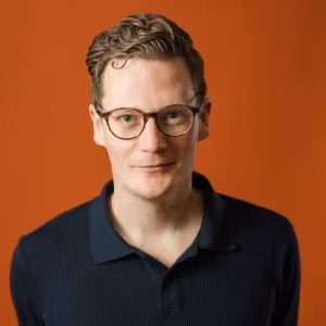 Comedian Robin Morgan Biggest Tour To Date THE SPARK To Begin Performances In August