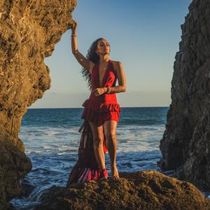 Juliana Beltrán Releases Latin-Pop Single SERÁS TÚ