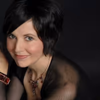 BWW Review: Rosemary Loar Soars to Jazzy Heights In CLOSE ENOUGH FOR LOVE
