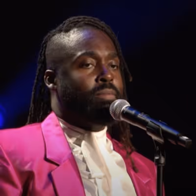 Video: Mykal Kilgore Performs 'Stars and the Moon' at MISCAST24