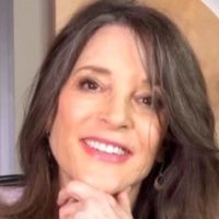Marianne Williamson Joins UW-Green Bay's Harvey Kaye Series
