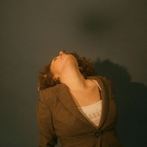 Junebug Unleashes Folkcore New Album 'My Therapist Told Me'