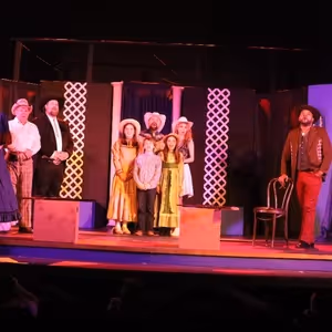 Review: IRVING BERLIN'S ANNIE GET YOUR GUN at The Royal Theatre in Benton