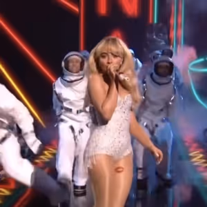 Who Won at the 2024 VMAs?- Full List of Winners Includes Taylor Swift, Sabrina…