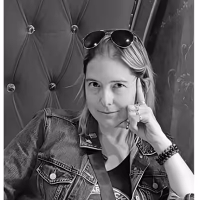 Interview: Heather Ferreira of 5 LESBIANS EATING A QUICHE at Nutley Little Theatre