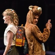 BWW Review: SADNESS AND JOY IN THE LIFE OF GIRAFFES, Orange Tree Theatre