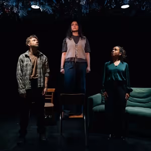 Review: MAGGOTS, Bush Theatre