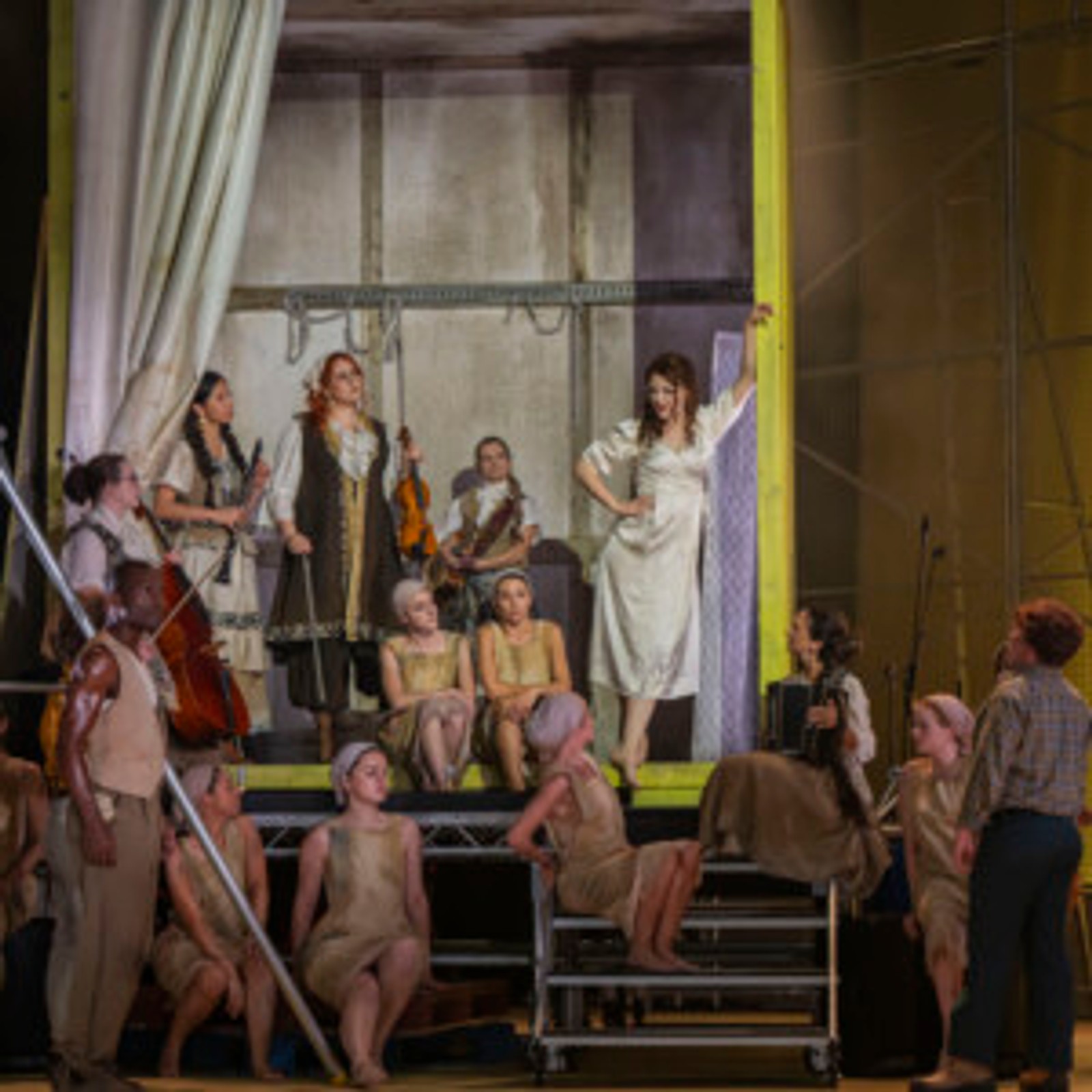 Review: CARMEN, Grand Opera House