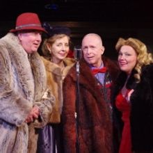 BWW Review: IT'S A WONDERFUL LIFE-A LIVE RADIO PLAY at The Weekend Theater
