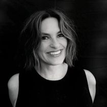 Mariska Hargitay Set as Host of 78th Emmy Awards on NBC