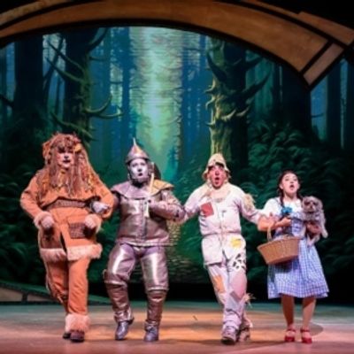 Review: THE WIZARD OF OZ at Arizona Broadway Theatre