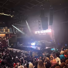 Review: Salt-N-Pepa, TLC, and En Vogue Hit the Stage At Mohegan Sun Arena