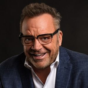 Tom Arnold To Receive 2024 PSICF Comedy Hall Of Fame Award At Palm Springs…