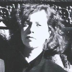 Linda Smith Shares Cover Of Young Marble Giants' 'Salad Days'
