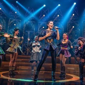 Interview: Tasia Jungbauer Talks SIX at Bass Concert Hall