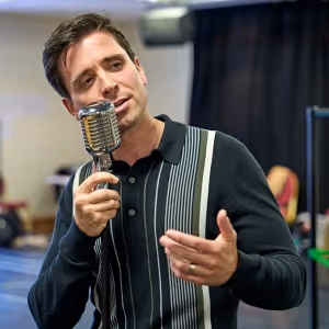 Matt Doyle, Ana Villafañe & More to Star in SINATRA THE MUSICAL Reading at the Apollo