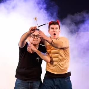 Review: POTTED POTTER - THE UNAUTHORISED HARRY EXPERIENCE – A PARODY BY DAN AND JEFF…