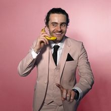 Review: TOM LAWRINSON: HUBBA HUBBA, Soho Theatre