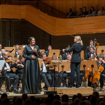 Review: Lise Davidsen’s Strauss LAST SONGS is First in Anyone’s Book, with Ukrainian Freedom Orchestra