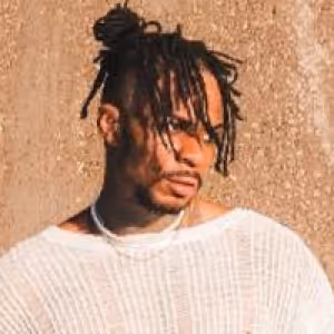 Owenn Releases Bold New Single 'Dark Side of the Moon'