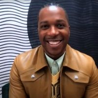 VIDEO: Leslie Odom Jr. Celebrates His Wife's Pregnancy on THE KELLY CLARKSON SHOW Video