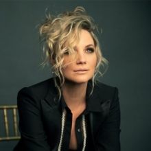 Jennifer Nettles to Receive Inaugural 'CMT Equal Play Award'