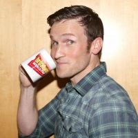 Wake Up With BWW 1/9: THE NANNY is Headed to the Stage, and More!