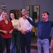 TV: LA EDAD DE PLATA inicia sus ensayos en el Teatro de la Zarzuela