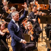 Utah Symphony Music Director Designate Markus Poschner Mentors High School Students