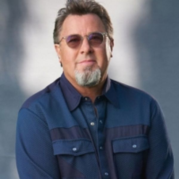 Vince Gill To Bring Summer Tour To The North Charleston PAC, July 9 Photo