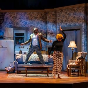 Review: RAISIN IN THE SUN at Milwaukee Chamber Theatre