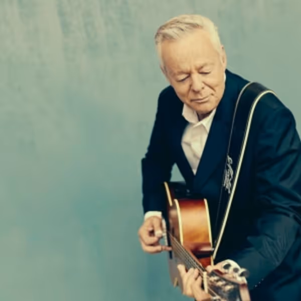 Tommy Emmanuel to Release ‘Live At The Sydney Opera House’ Album Photo