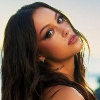 Bailey Bryan Releases New Single 'Passion'