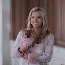 Exclusive: ELLE Showrunners Laura Kittrell & Caroline Dries Break Down LEGALLY BLONDE