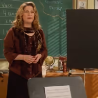 BWW Exclusive: Watch a Sneak Peek from THE GOLDBERGS Upcoming Musical Episode Video