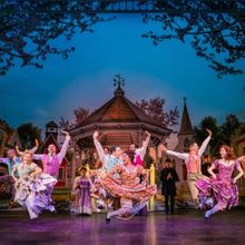 Review Roundup: SCHMIGADOON! World Premiere at the Kennedy Center