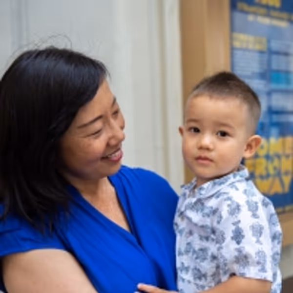 BWW Exclusive: Welcome To Parenthood! Meet The Mothers of Come From Away!