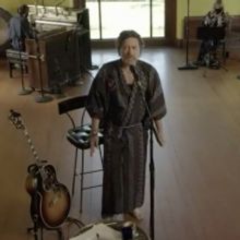 VIDEO: Rufus Wainwright Performs Socially Distanced Concert in LA's Paramour Mansion