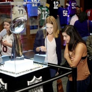 The Paley Museum to Present Immersive Exhibit BEYOND THE BIG GAME Celebrating the…