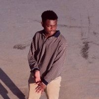 Miloe Announces New EP GREENHOUSE