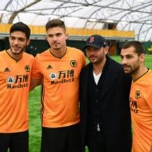 Panto Star Ryan Thomas Visits the Wolverhampton Wanderers