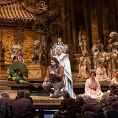 BWW Review: Season's First TURANDOT Adds a Fourth Question - Is It Time to Retire Zeffirelli's Popular Production?